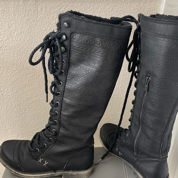ROXY Mountain & The Seas black tall winter lace up boots size 6.5 - Picture 1 of 16